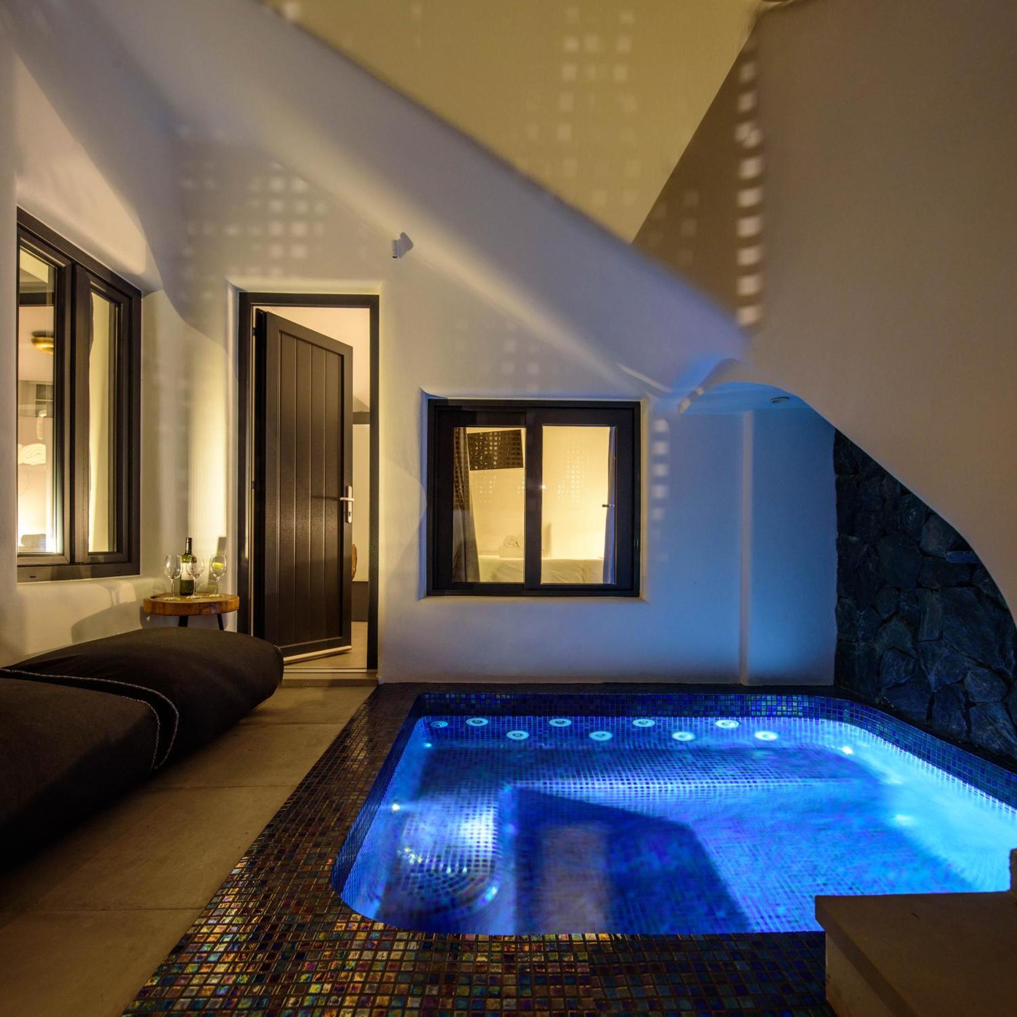 Secret Spot Luxury Villa Fira  Bagian luar foto