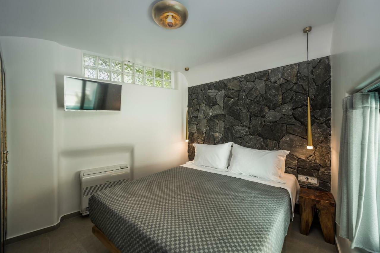 Secret Spot Luxury Villa Fira  Bagian luar foto